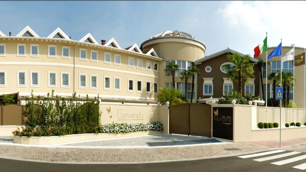 Hotel Morgana Rodengo-Saiano Екстериор снимка