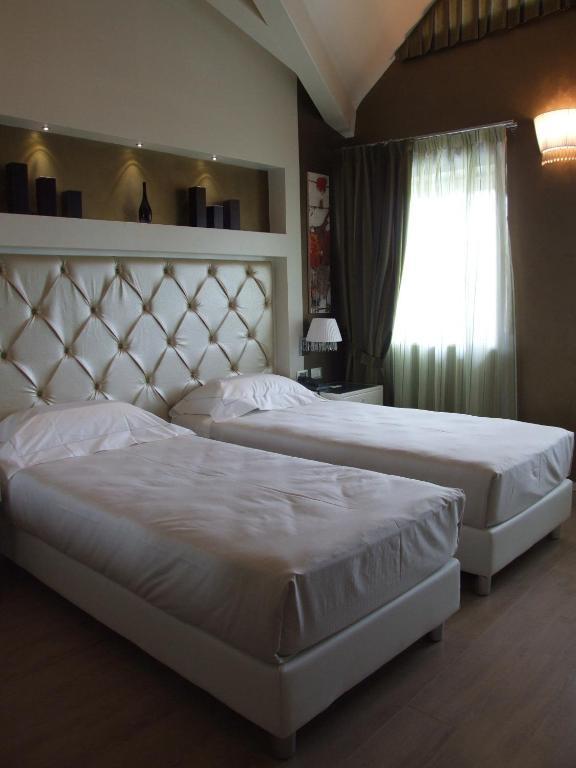 Hotel Morgana Rodengo-Saiano Стая снимка