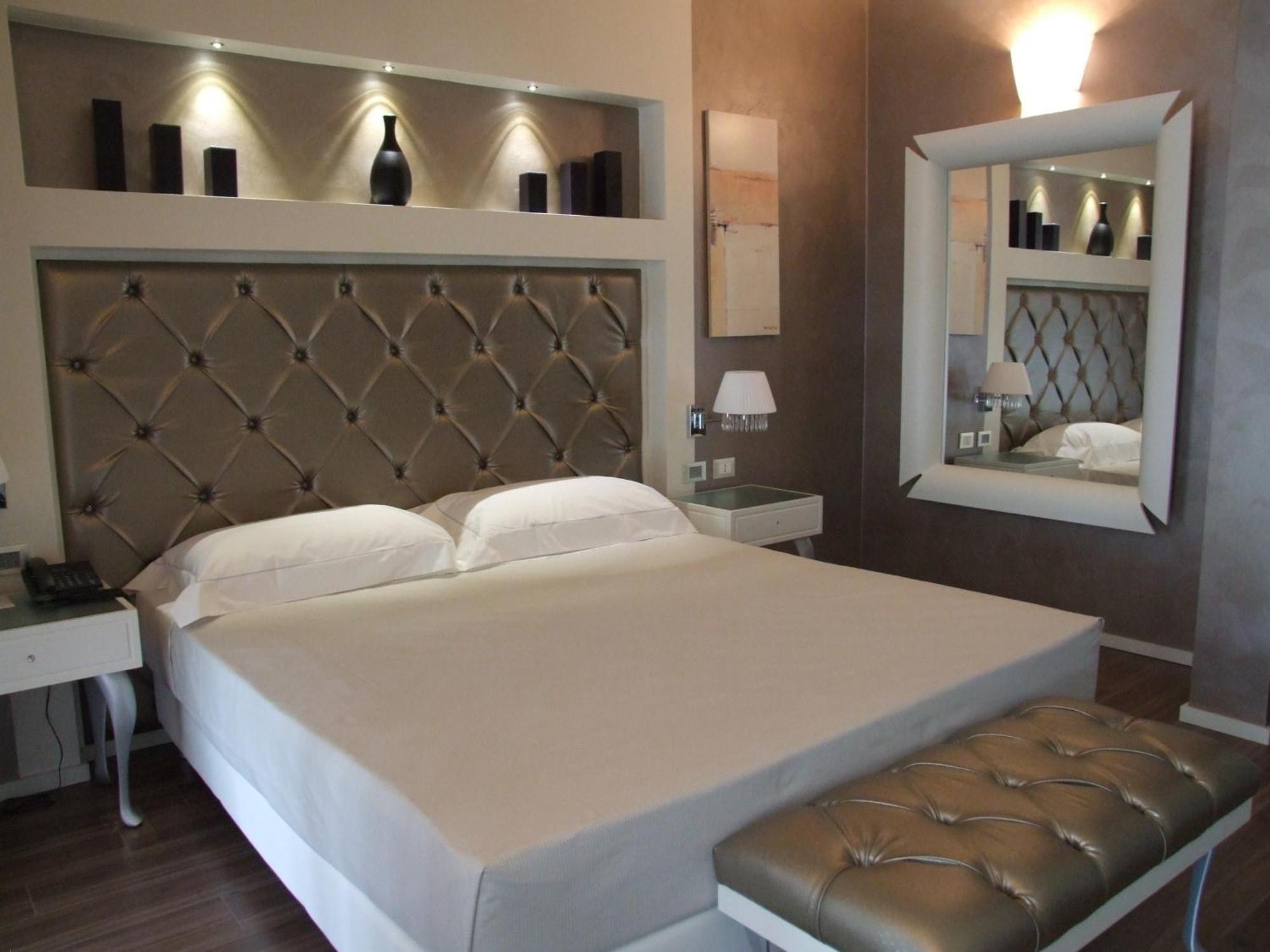 Hotel Morgana Rodengo-Saiano Стая снимка